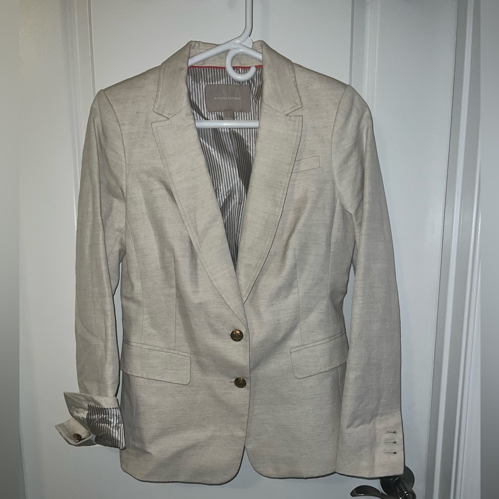 Banana Republic linen blazer
